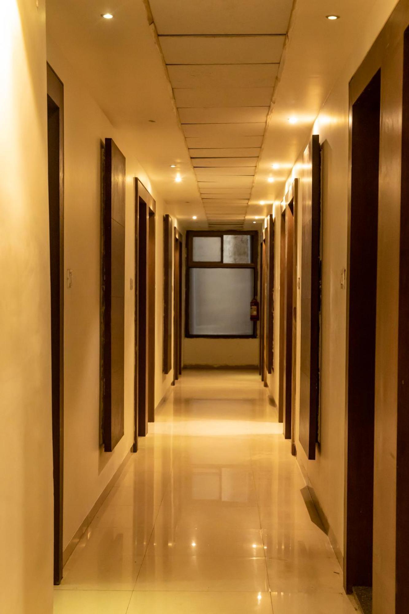 Adarsh Palace Hotel Bhopal Eksteriør bilde