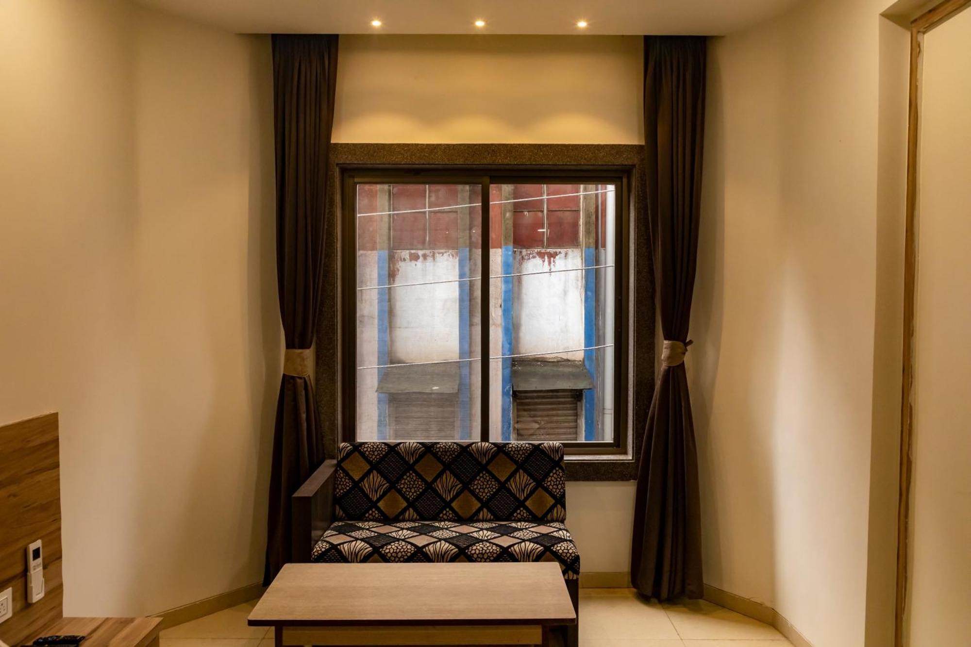 Adarsh Palace Hotel Bhopal Eksteriør bilde